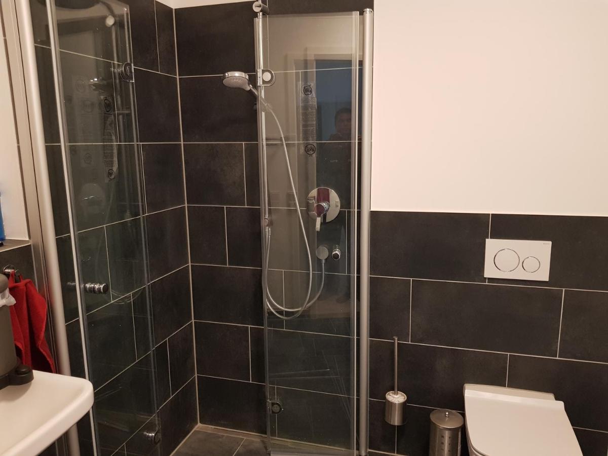 Apartamento Wohnen Direkt Am Rhein, Zentrums- Und Domnah, 55Qm Espira Exterior foto